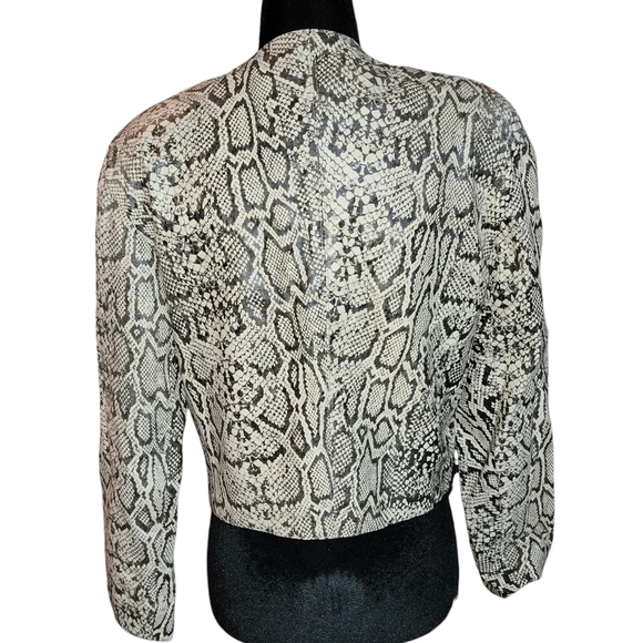 VTG Artemis 100% Leather Women's Snake Print Crop Jacket. Size 8 - Picture 6 of 7